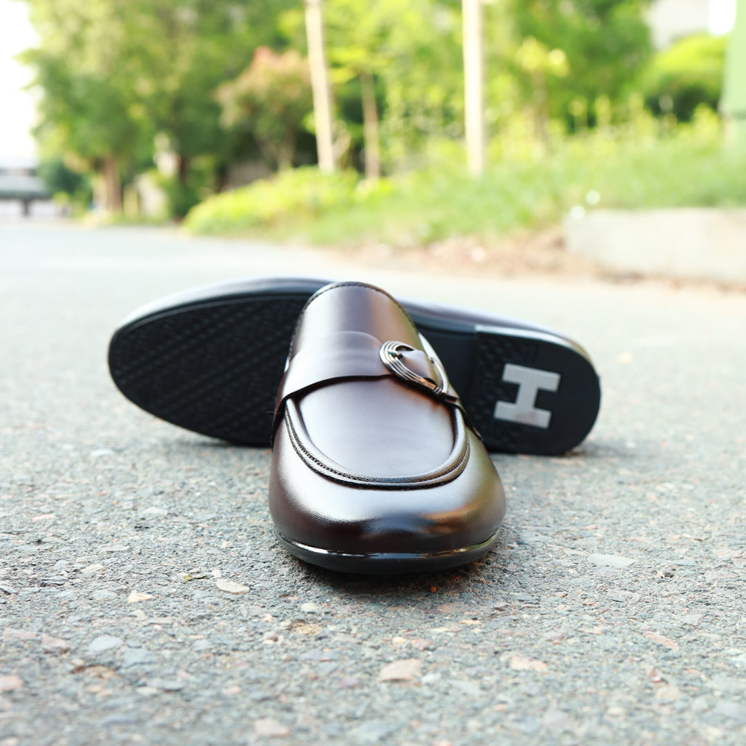 Far Casual Brown Buckle FR671