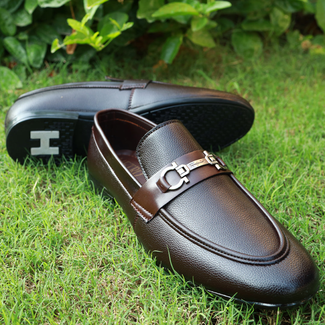 Far Grain Leather Buckle Brown FR660